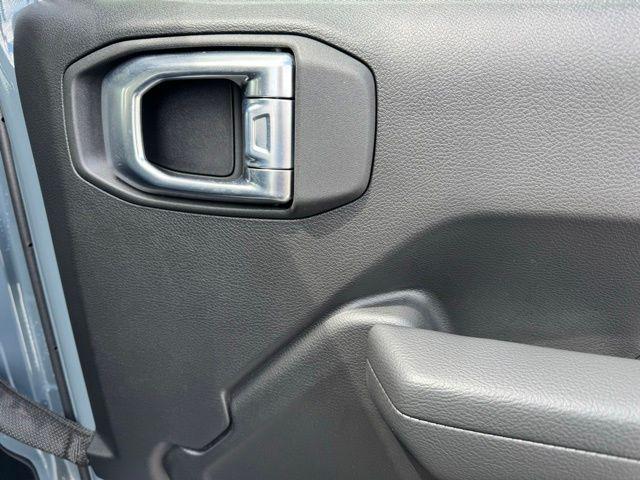 2026 Jeep Wrangler 4-Door Willys 4x4