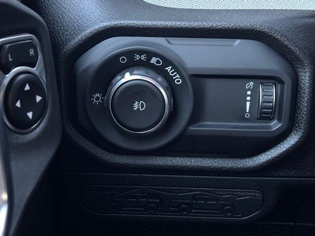 2026 Jeep Wrangler 4-Door Willys 4x4