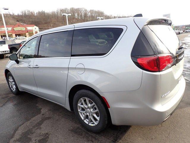 2026 Chrysler Voyager VOYAGER LX