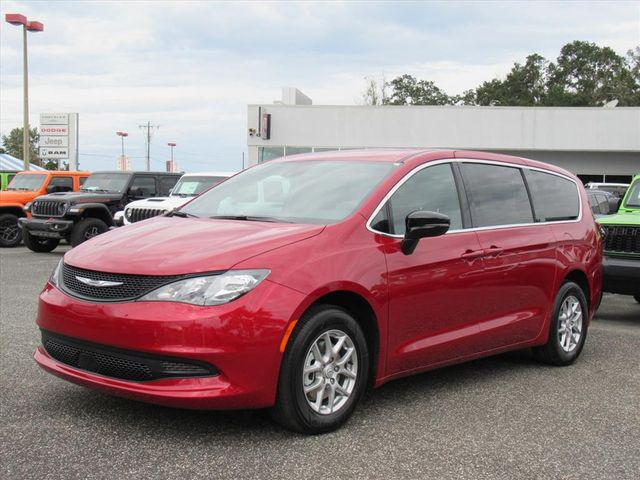 2026 Chrysler Voyager VOYAGER LX