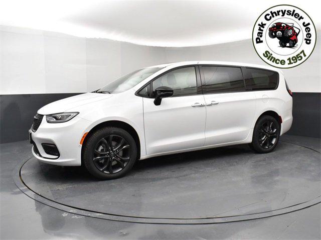 2026 Chrysler Pacifica PACIFICA SELECT AWD 2026 Chrysler Pacifica PACIFICA SELECT AWD