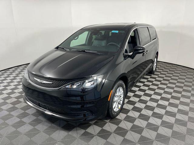 2026 Chrysler Voyager VOYAGER LX