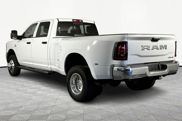 2026 Ram 3500 Tradesman Crew Cab 4x4 8' Box