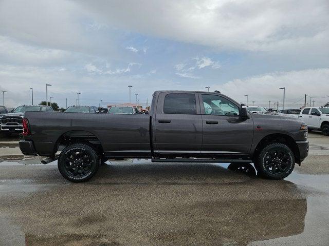 2026 RAM Ram 2500 RAM 2500 BLACK EXPRESS CREW CAB 4X4 8 BOX