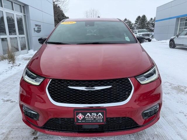 2026 Chrysler Pacifica PACIFICA SELECT AWD