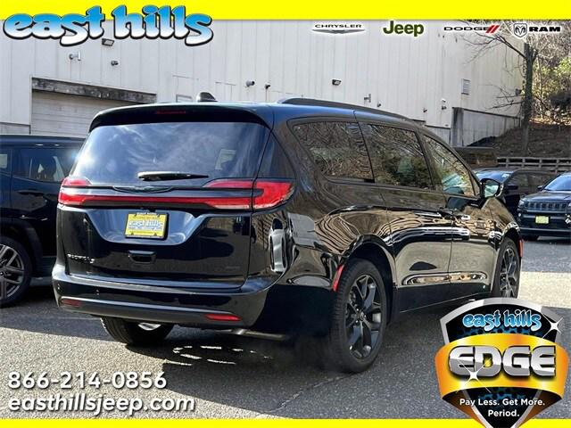 2026 Chrysler Pacifica PACIFICA SELECT AWD