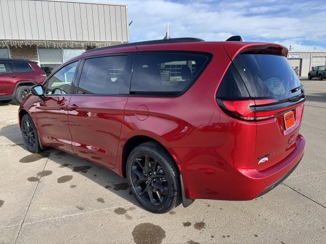 2026 Chrysler Pacifica PACIFICA SELECT AWD 2026 Chrysler Pacifica PACIFICA SELECT AWD