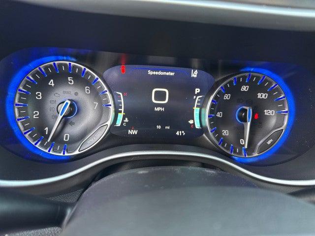2026 Chrysler Pacifica Select AWD