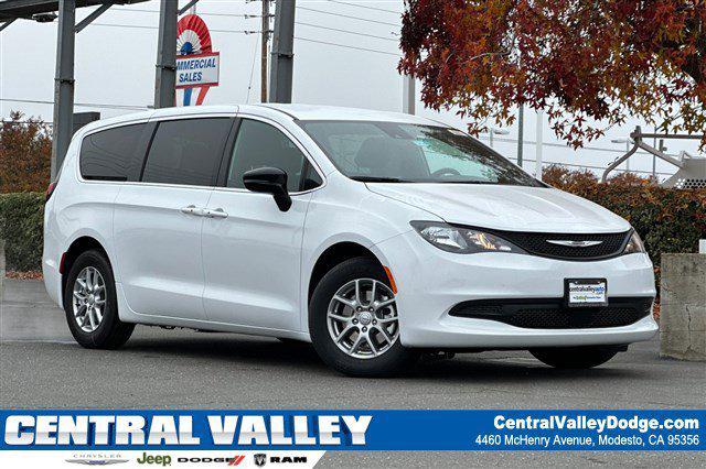2026 Chrysler Voyager VOYAGER LX