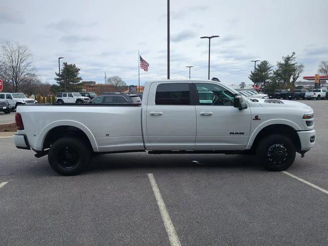 2026 RAM Ram 3500 RAM 3500 LIMITED CREW CAB 4X4 8 BOX