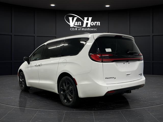 2026 Chrysler Pacifica PACIFICA LIMITED AWD