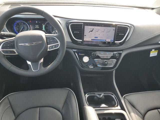 2026 Chrysler Pacifica Limited AWD