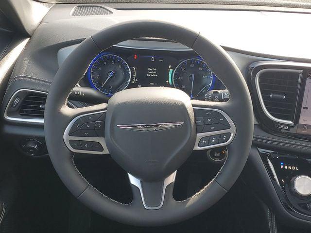 2026 Chrysler Pacifica Limited AWD