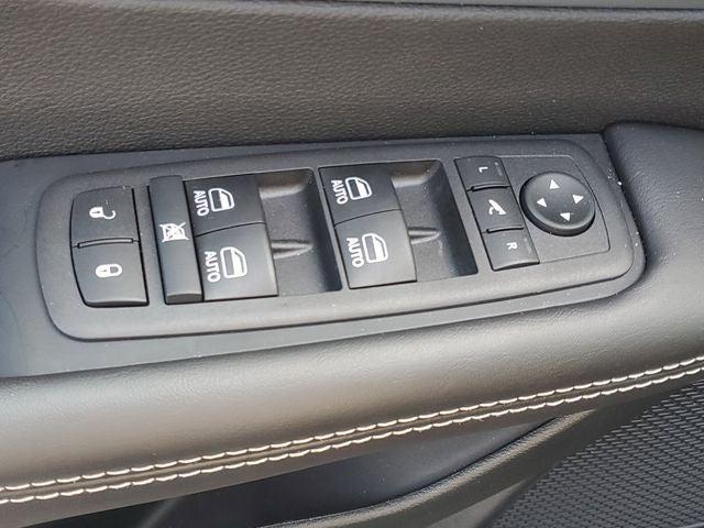2026 Chrysler Pacifica Limited AWD