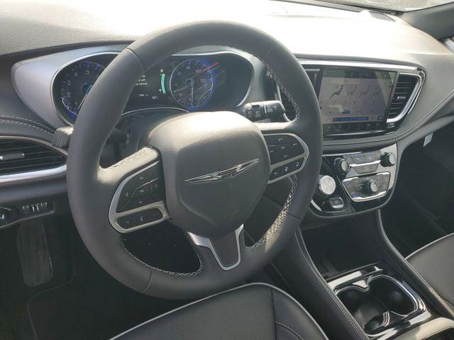 2026 Chrysler Pacifica Limited AWD