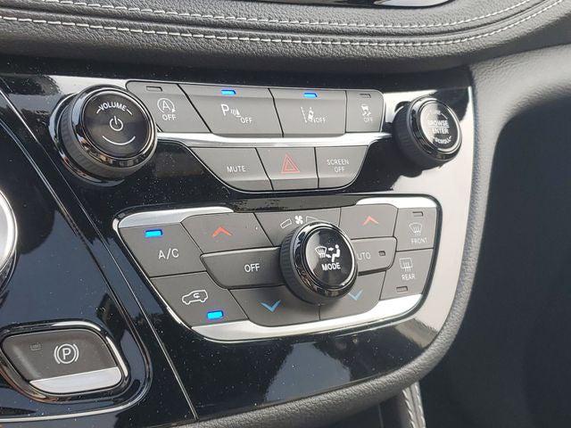 2026 Chrysler Pacifica Limited AWD