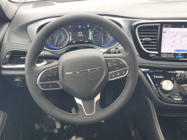2026 Chrysler Pacifica Limited AWD