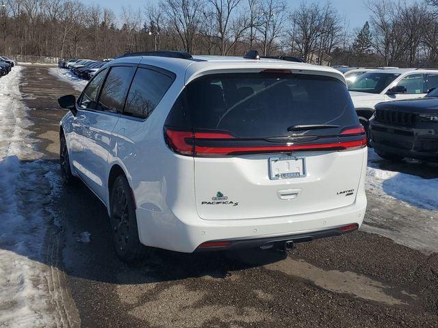 2026 Chrysler Pacifica Limited AWD
