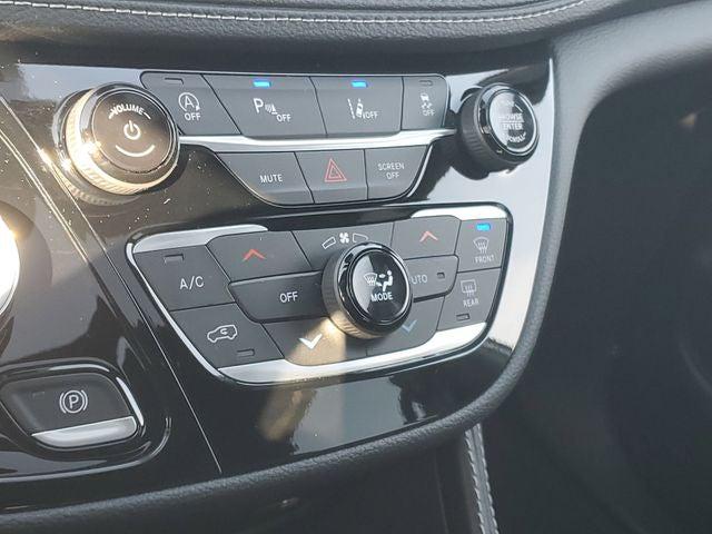 2026 Chrysler Pacifica Limited AWD