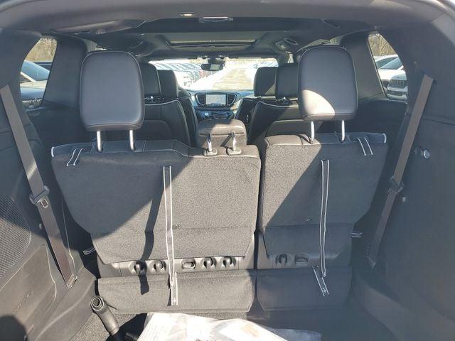 2026 Chrysler Pacifica Limited AWD