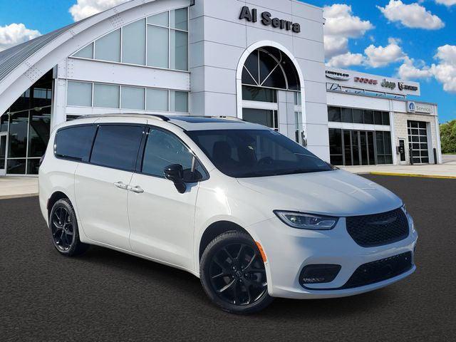 2026 Chrysler Pacifica Limited AWD for sale in Grand Blanc, MI