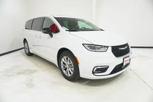 2026 Chrysler Pacifica PACIFICA LIMITED