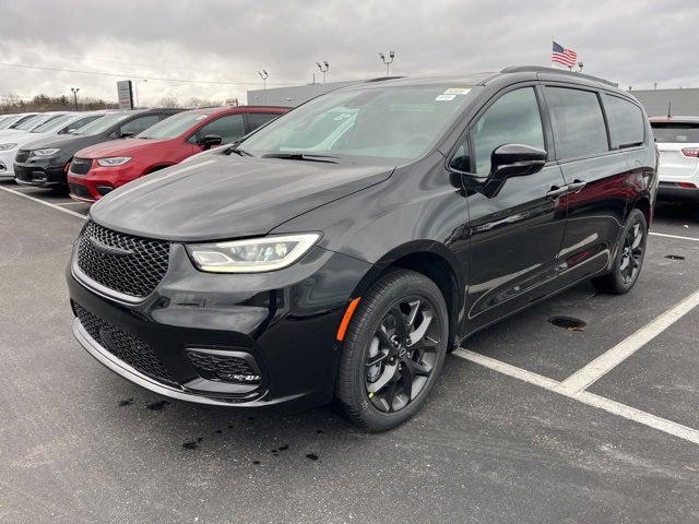 2026 Chrysler Pacifica PACIFICA LIMITED AWD