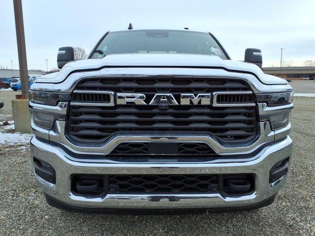 2026 RAM Ram 2500 RAM 2500 TRADESMAN CREW CAB 4X4 8 BOX