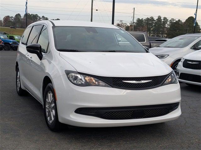 2026 Chrysler Voyager VOYAGER LX