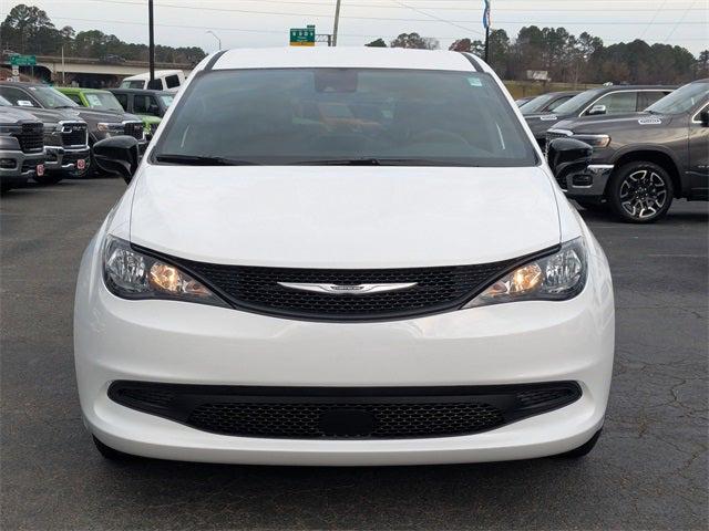 2026 Chrysler Voyager VOYAGER LX