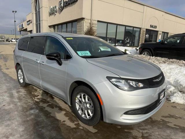 2026 Chrysler Voyager VOYAGER LX