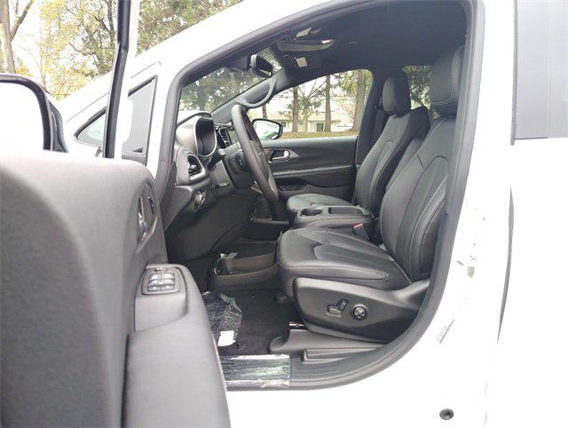 2026 Chrysler Pacifica PACIFICA SELECT 2026 Chrysler Pacifica PACIFICA SELECT