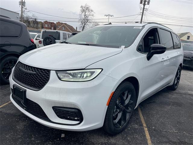 2026 Chrysler Pacifica PACIFICA LIMITED