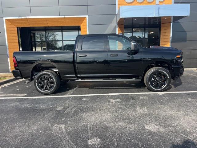 2026 RAM Ram 2500 RAM 2500 BLACK EXPRESS CREW CAB 4X4 64 BOX