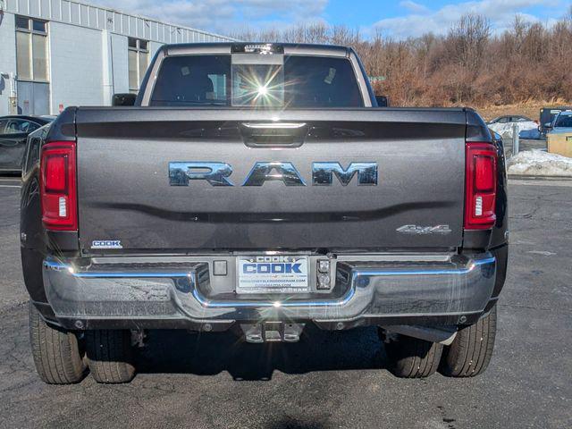 2026 RAM Ram 3500 RAM 3500 TRADESMAN CREW CAB 4X4 8 BOX