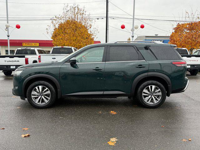 2023 Nissan Pathfinder SL 4WD