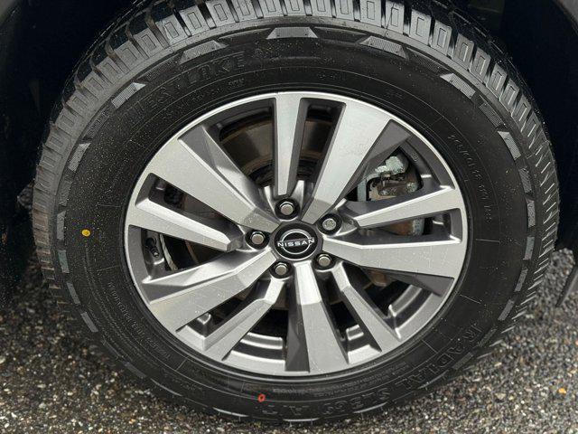 2023 Nissan Pathfinder SL 4WD
