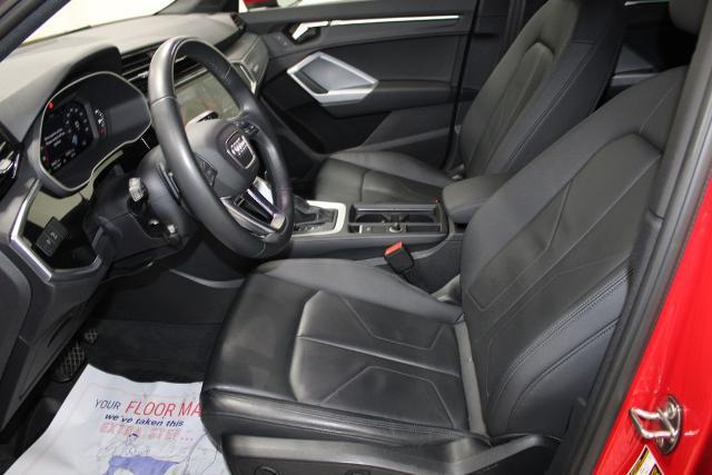 2023 Audi Q3 Premium Plus 45 TFSI S line quattro Tiptronic