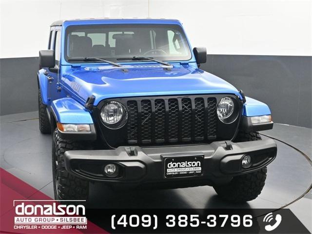 2021 Jeep Gladiator Willys 4x4 2021 Jeep Gladiator Willys 4x4