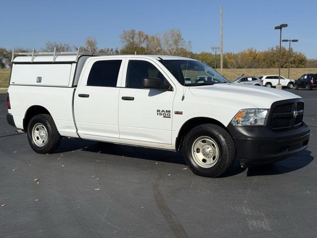 2021 RAM 1500 Classic Tradesman Crew Cab 4x2 64 Box