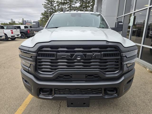 2025 RAM 3500 Chassis Tradesman/Big Horn