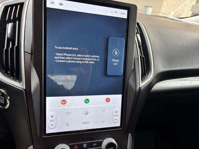 2021 Ford Edge SE