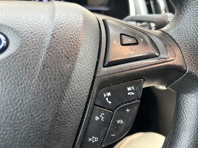 2021 Ford Edge SE