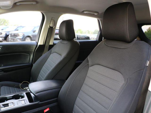 2021 Ford Edge SE