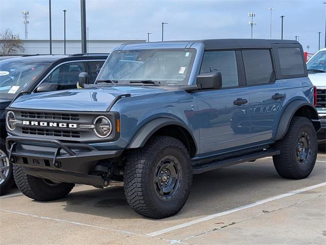 2024 Ford Bronco Black Diamond 2024 Ford Bronco Black Diamond