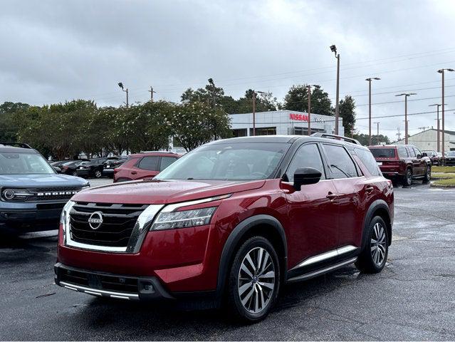 2022 Nissan Pathfinder Platinum 2WD