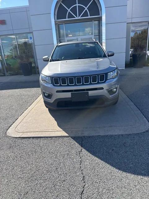 2019 Jeep Compass Latitude FWD