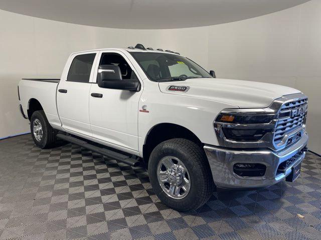 2025 RAM Ram 2500 RAM 2500 TRADESMAN CREW CAB 4X4 64 BOX