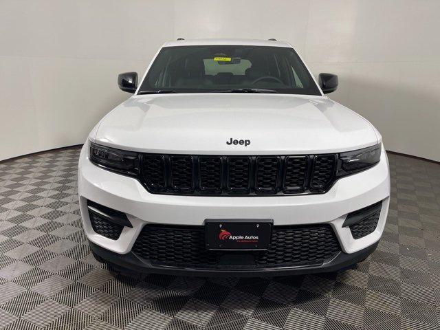 2025 Jeep Grand Cherokee GRAND CHEROKEE ALTITUDE 4X4 2025 Jeep Grand Cherokee GRAND CHEROKEE ALTITUDE 4X4