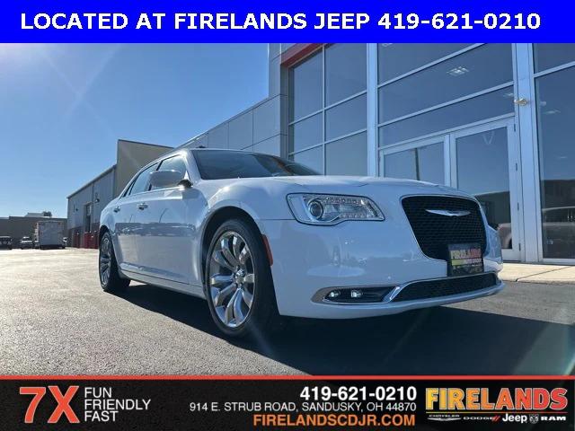 2020 Chrysler 300 Touring L 2020 Chrysler 300 Touring L